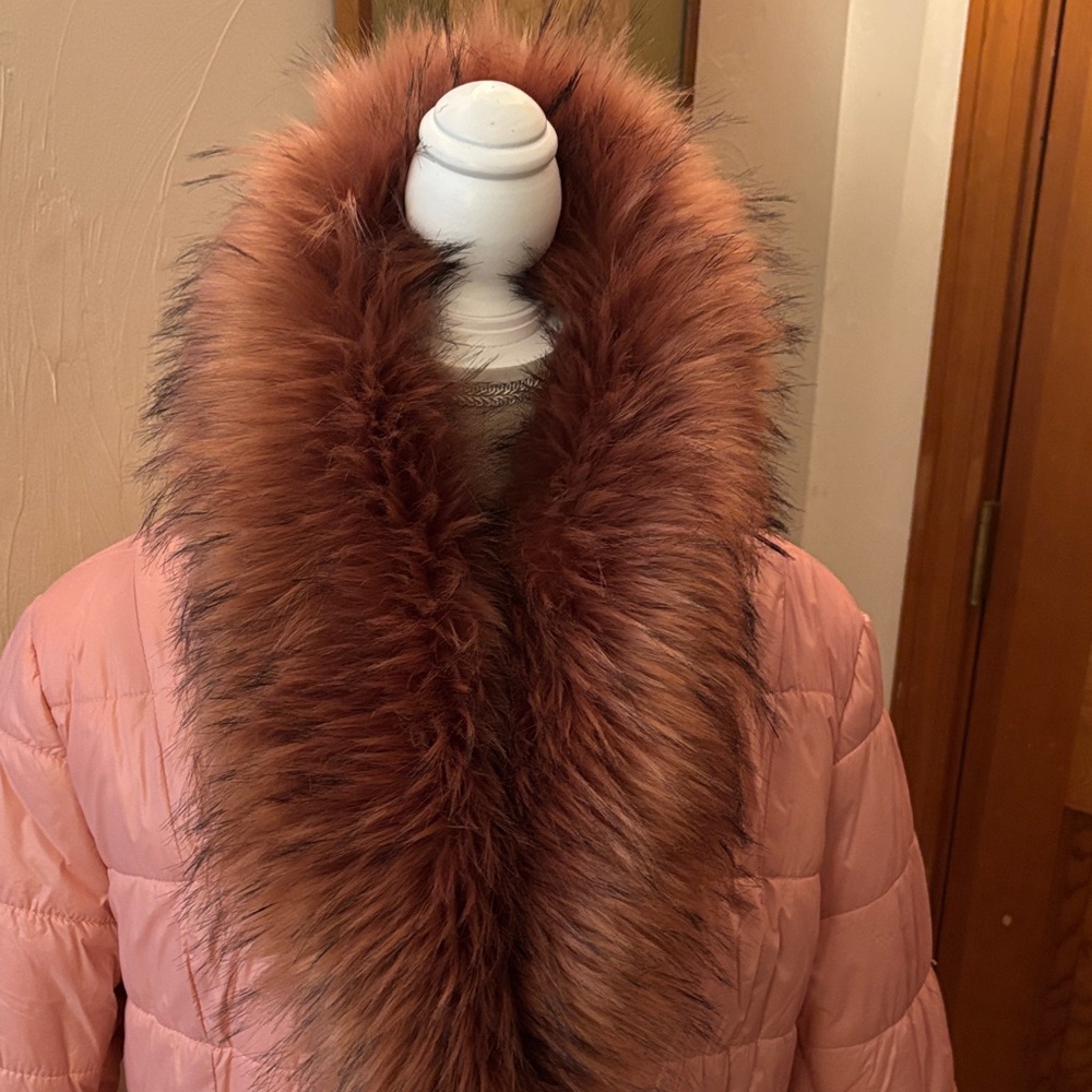 Pink Faux Fur Collar Women's Puffer Coat size L. - Picture 3 of 7